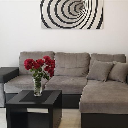 Apartament Na Malczewskiego Miedzyrzecz Ngoại thất bức ảnh